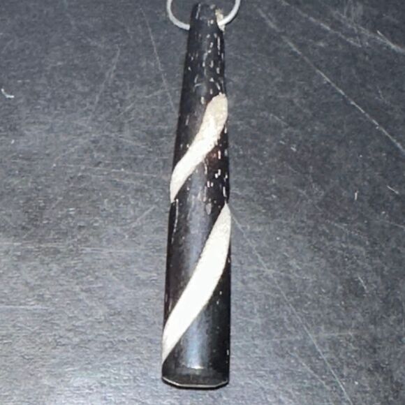 NWOT African Bone Dangling Round Carved Twist Earrings - Picture 3 of 6